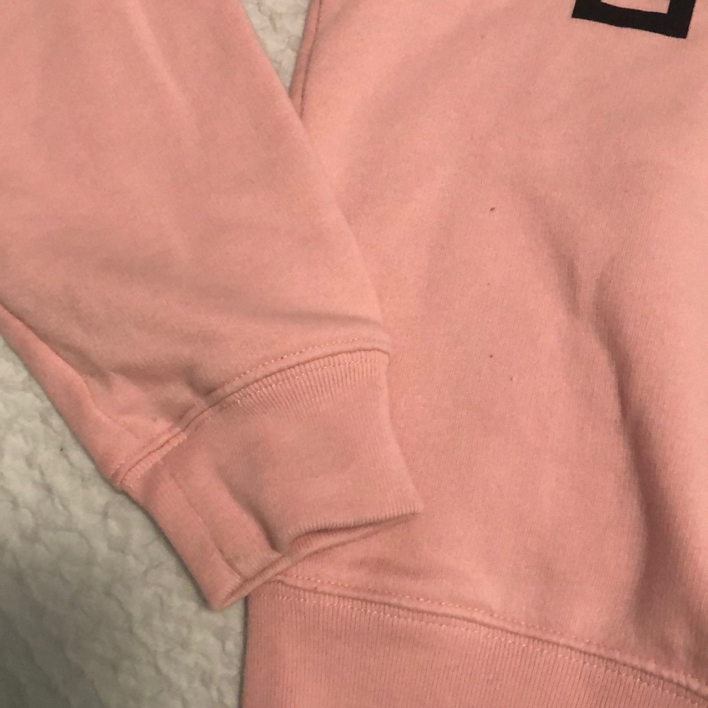 Off the shoulder pink - Picture 3 of 4